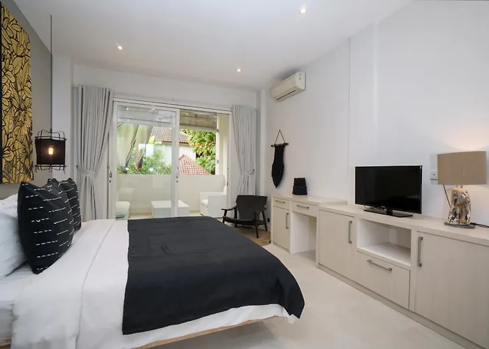 Stella * Seminyak (Bali)